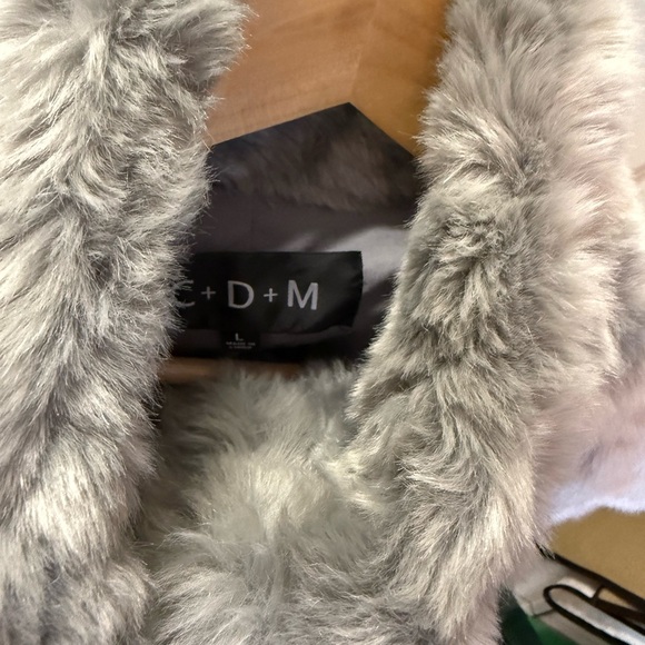 Lulus grey fluffy fur coat - Picture 2 of 5
